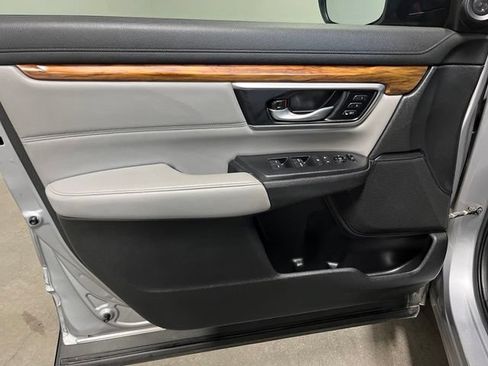 Used 2021 Honda CR-V Touring image 20