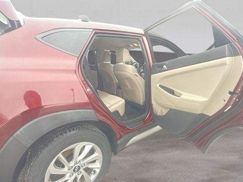 Used 2017 Hyundai Tucson Eco w/ Cargo Package image 17