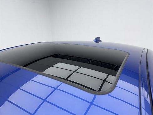 Used 2021 BMW 430i Coupe w/ M Sport Package image 13