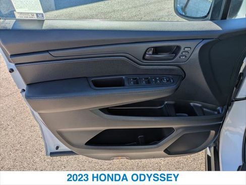 Certified 2023 Honda Odyssey EX-L image 12