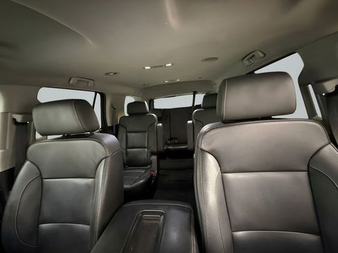 Used 2018 Chevrolet Tahoe LT RWD image 16