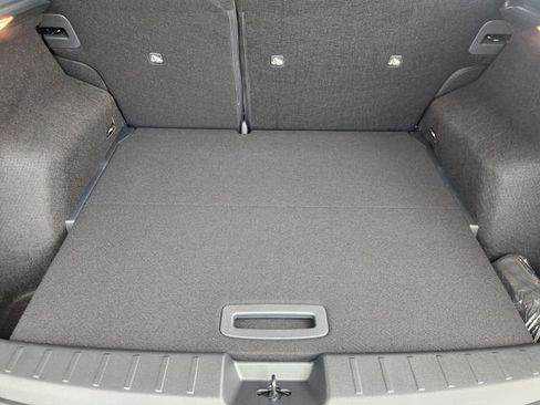 New 2025 Nissan Kicks SR image 23