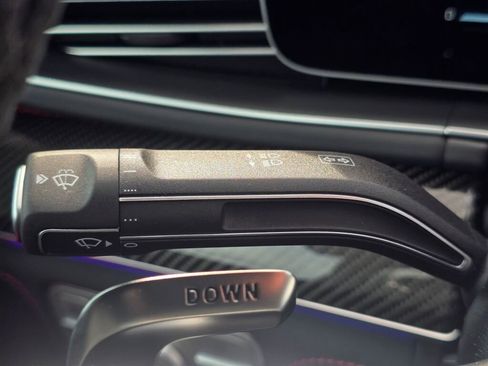 New 2026 Mercedes-Benz GLE 63 AMG S image 43