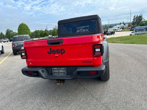Used 2020 Jeep Gladiator Sport w/ Quick Order Package 24S AWD/4WD image 11