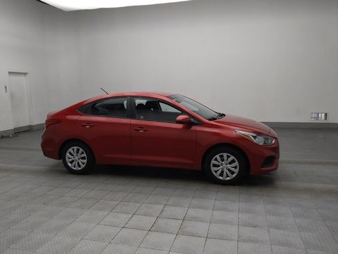 Used 2018 Hyundai Accent SE image 11