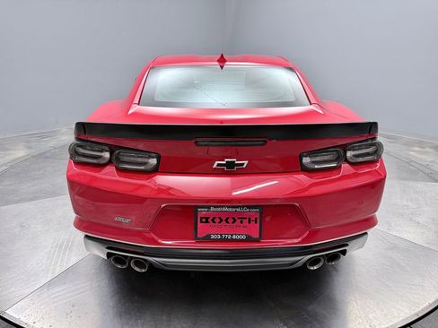 Used 2019 Chevrolet Camaro SS RWD image 5
