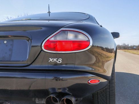 Used 1998 Jaguar XK8 Coupe image 64
