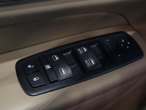 Used 2016 Jeep Grand Cherokee Limited AWD/4WD image 27