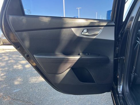 Used 2022 Kia Forte LXS image 15