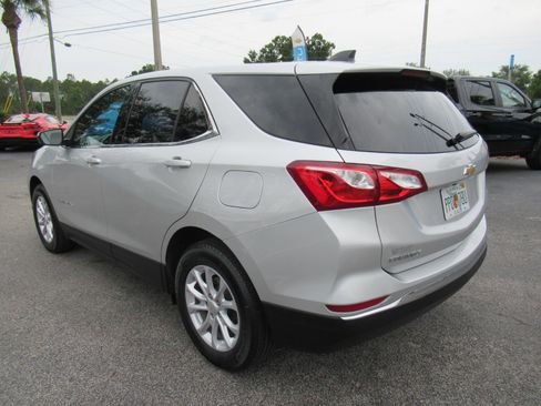 Used 2020 Chevrolet Equinox LT FWD image 7