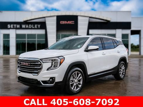Certified 2024 GMC Terrain SLT AWD/4WD image 61