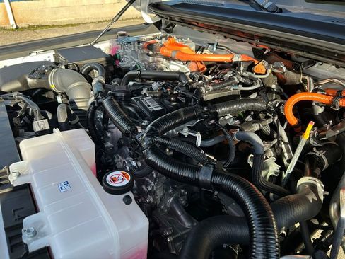 Used 2025 Toyota Land Cruiser w/ Premium Package image 30