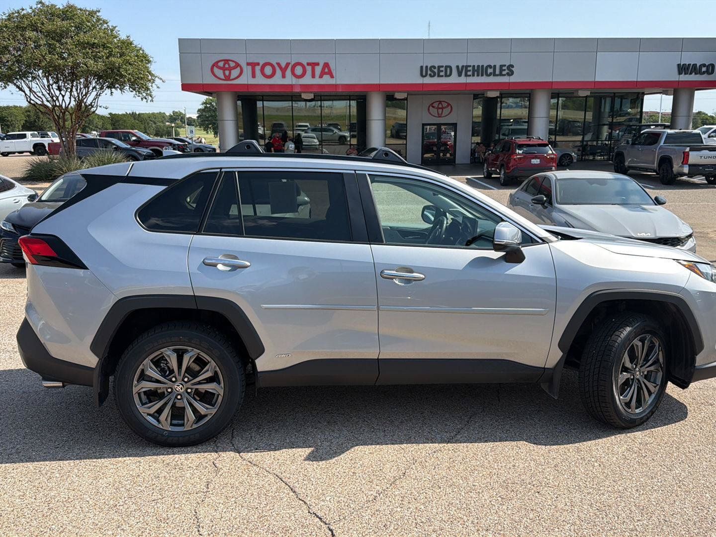 Certified 2024 Toyota RAV4 Limited AWD/4WD image 2