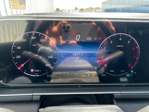 Used 2026 Mercedes-Benz GLS 450 4MATIC image 34