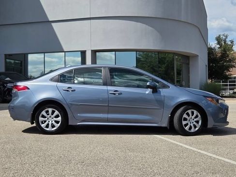 Used 2024 Toyota Corolla LE FWD image 25