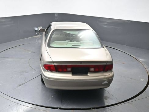 Used 2002 Buick Century Custom w/ Custom Premium Pkg FWD image 21