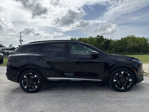 Used 2026 Kia Sportage SX FWD image 4