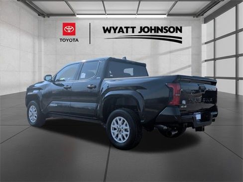 New 2026 Toyota Tacoma SR5 image 3