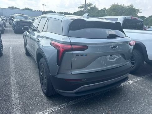 Used 2025 Chevrolet Blazer EV LT w/ Midnight/Sport Edition FWD image 4