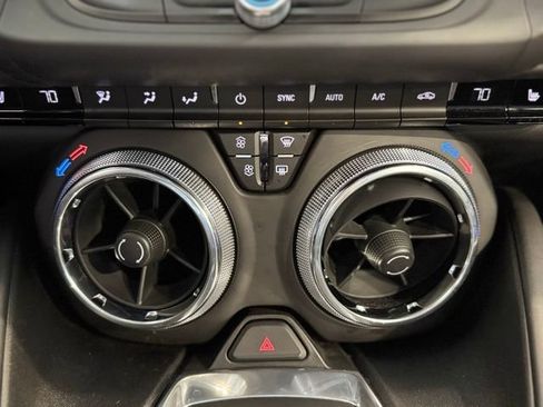 Used 2018 Chevrolet Camaro SS RWD image 12