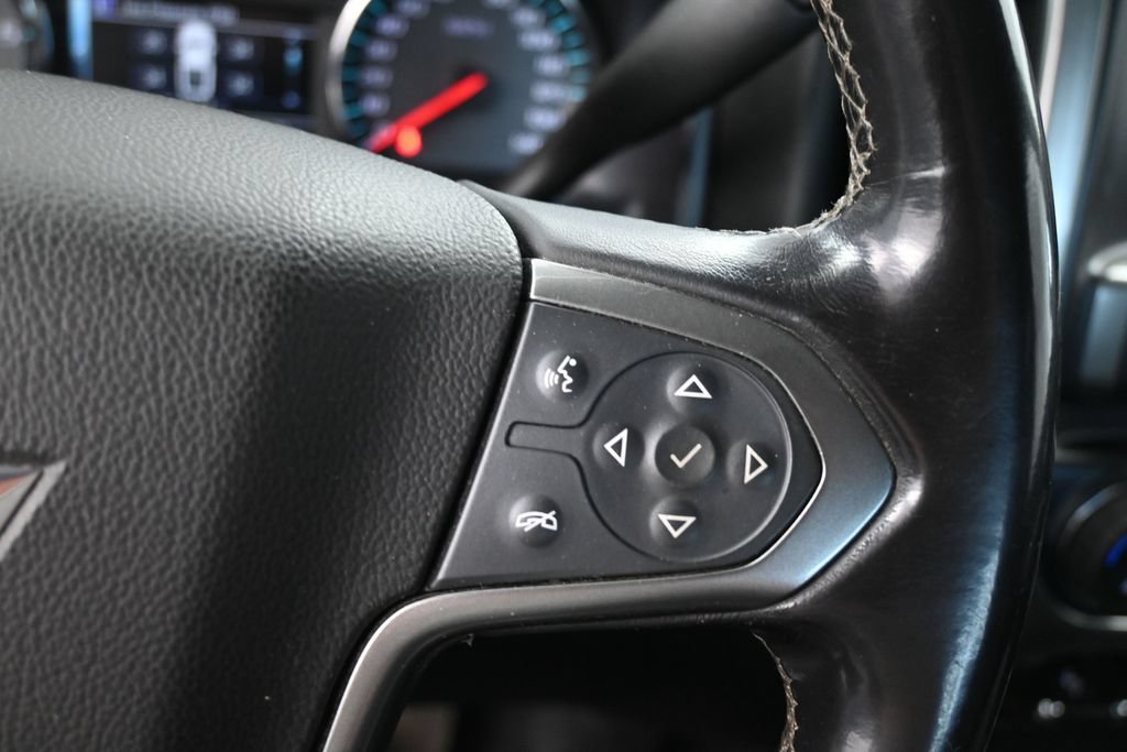 Used 2018 Chevrolet Silverado 1500 LT w/ All Star Edition AWD/4WD image 34