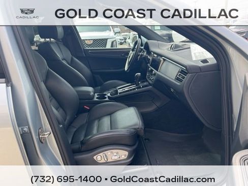 Used 2023 Porsche Macan GTS image 7