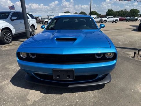 Used 2023 Dodge Challenger R/T w/ Blacktop Package RWD image 4