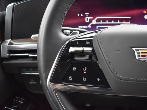 Certified 2025 Cadillac Escalade Sport Platinum image 15