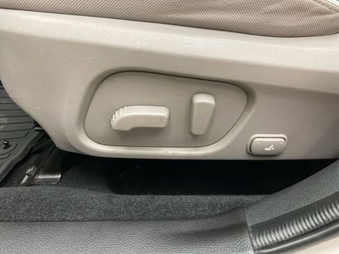 Used 2016 Subaru Forester 2.5i Premium w/ Popular Package #2 image 24