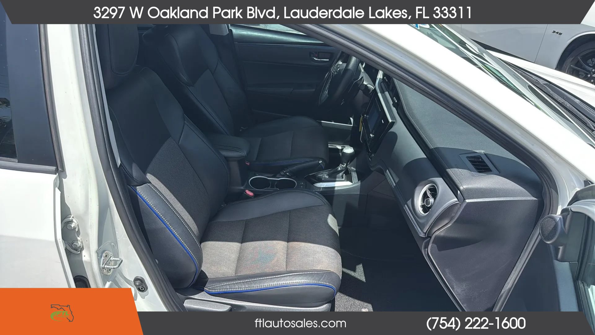 Used 2017 Toyota Corolla SE FWD image 31