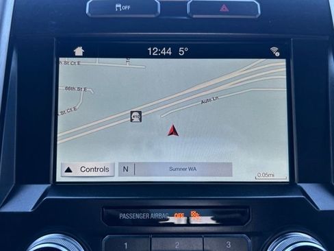 Used 2016 Ford F150 Platinum image 25