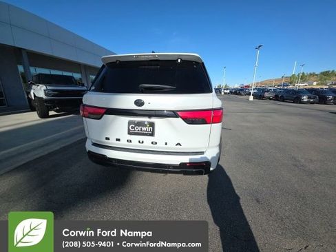 Used 2024 Toyota Sequoia Platinum AWD/4WD image 12