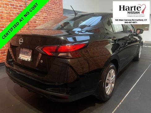 Used 2025 Nissan Versa S w/ Trunk Package image 4