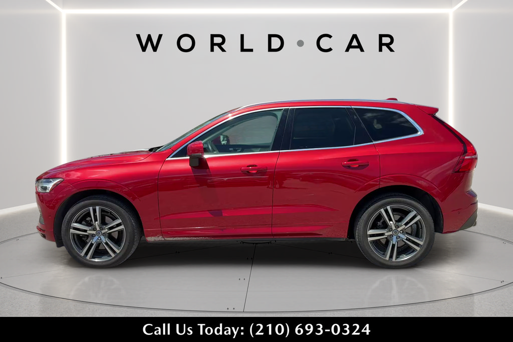 Used 2019 Volvo XC60 T6 Momentum w/ Multimedia Package AWD/4WD image 6