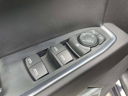 Used 2024 GMC Sierra 1500 Elevation AWD/4WD image 6
