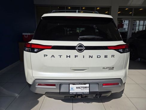 Used 2022 Nissan Pathfinder Platinum w/ Cargo Package AWD/4WD image 7