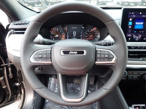 Certified 2023 Jeep Compass Limited AWD/4WD image 20