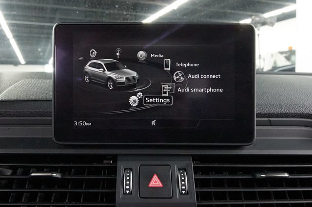 Used 2020 Audi Q5 2.0T Premium w/ Convenience Package AWD/4WD image 16
