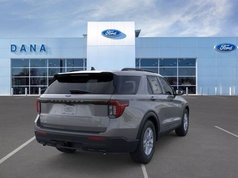 New 2026 Ford Explorer Active image 8