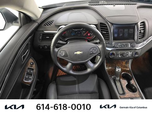 Used 2015 Chevrolet Impala LT w/ Convenience Package FWD image 16