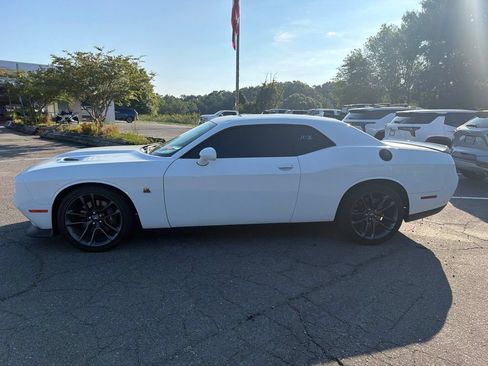 Used 2023 Dodge Challenger R/T Scat Pack w/ Plus Package RWD image 7