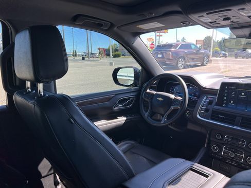 Used 2023 Chevrolet Tahoe High Country AWD/4WD image 38