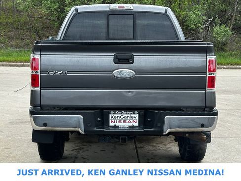 Used 2011 Ford F150 XLT w/ XLT Convenience Pkg AWD/4WD image 4