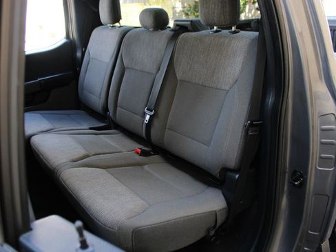 Used 2021 Ford F150 XLT image 14