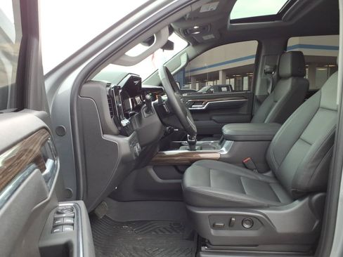 Used 2026 Chevrolet Silverado 1500 RST w/ RST All Star Premium Package AWD/4WD image 17