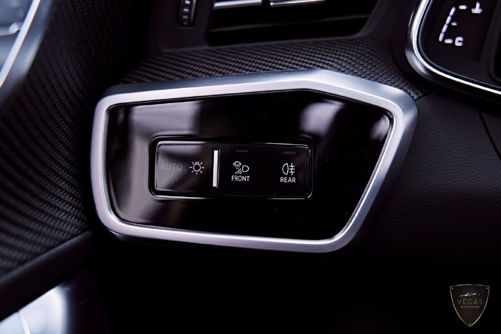 Used 2025 Audi RS 7 Performance AWD/4WD image 83
