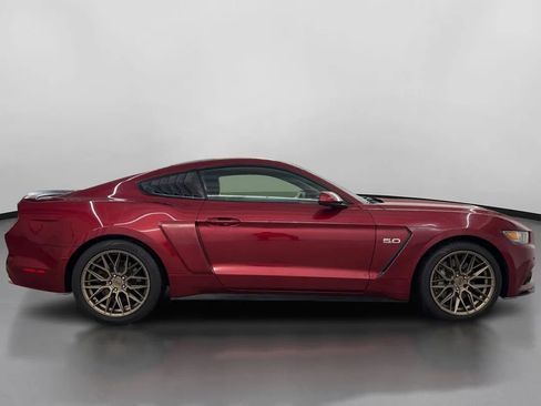 Used 2015 Ford Mustang GT RWD image 11