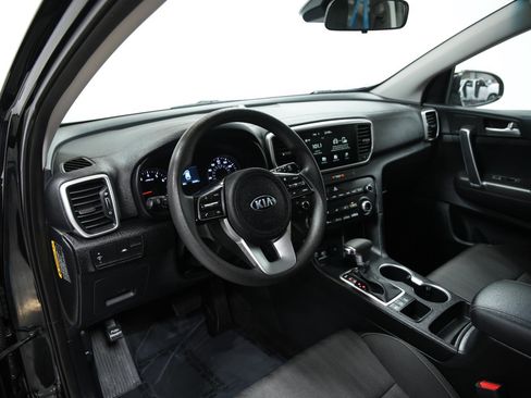 Used 2022 Kia Sportage LX image 25