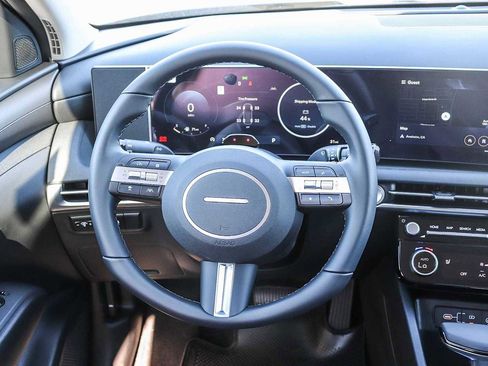 New 2026 Hyundai Tucson SEL image 18