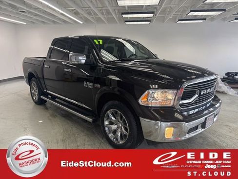 Used 2017 RAM 1500 Limited image 1